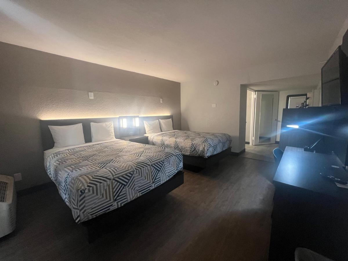 Motel 6 Glendale Phoenix Exterior photo