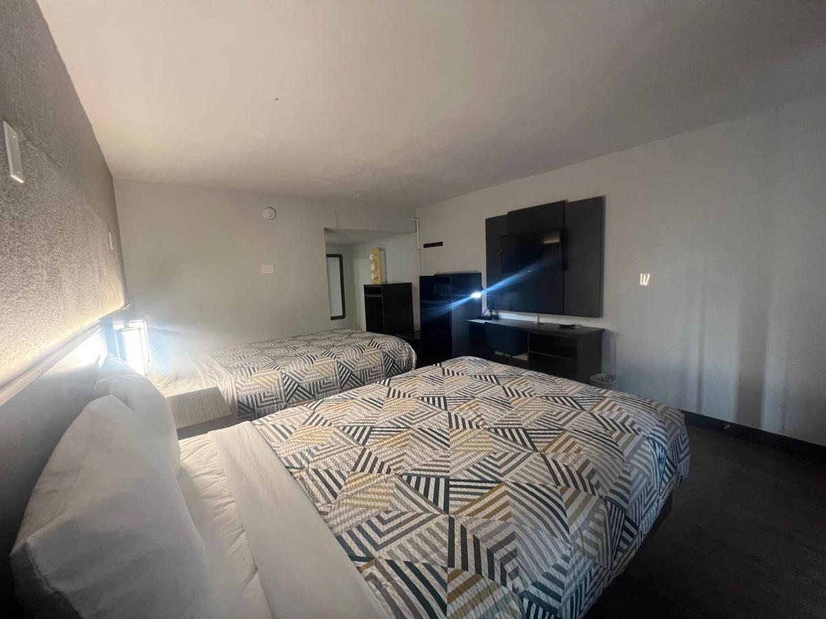 Motel 6 Glendale Phoenix Exterior photo