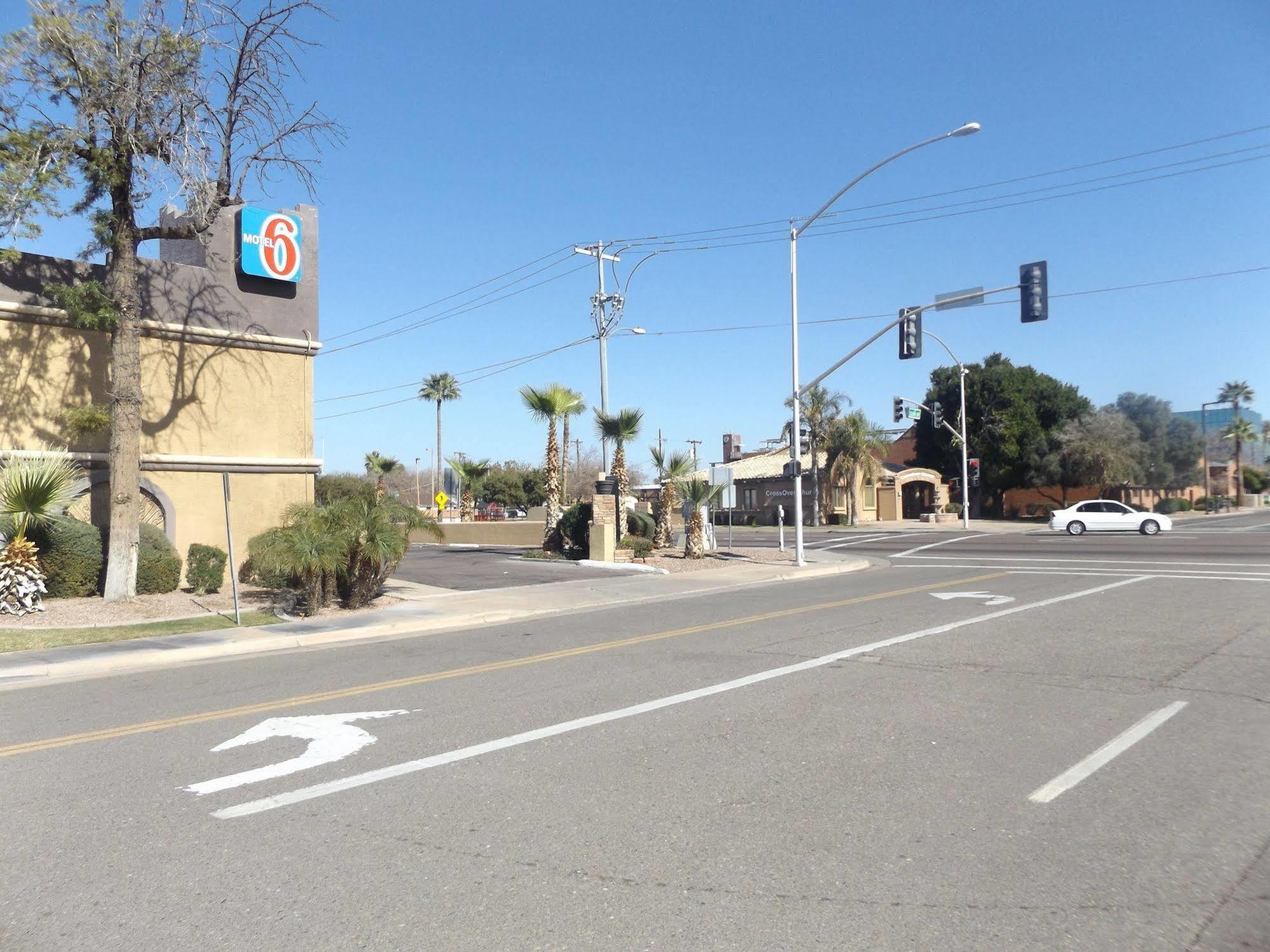 Motel 6 Glendale Phoenix Exterior photo