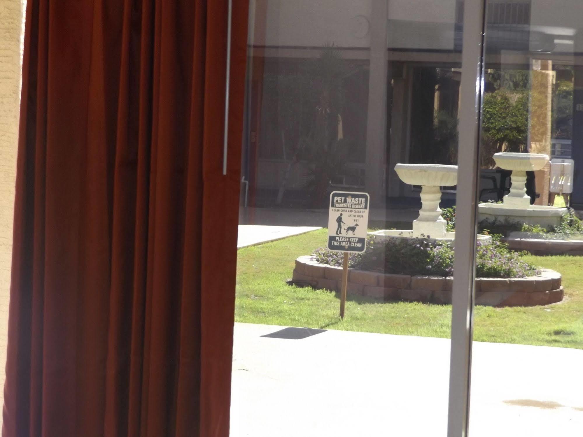 Motel 6 Glendale Phoenix Exterior photo